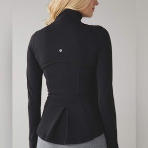 Lululemon Define Jacket Shine On in Black - Size 4